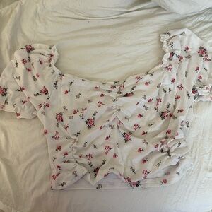 Floral Puff Sleeve Top - White and Pink